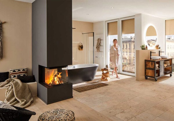 Svart kamin från Spartherm